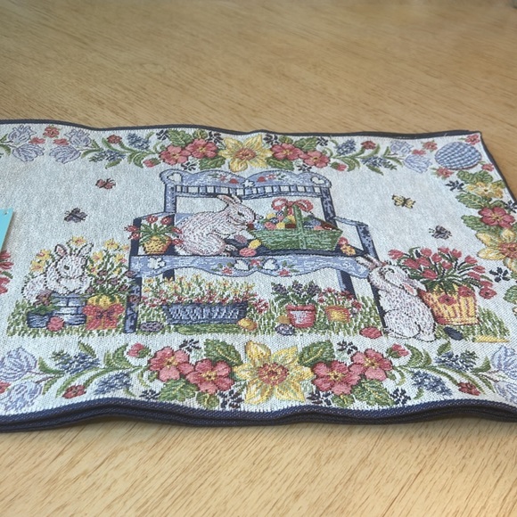 Blossom & Blooms Easter Bunny Table Runner  NWT - Picture 9 of 9